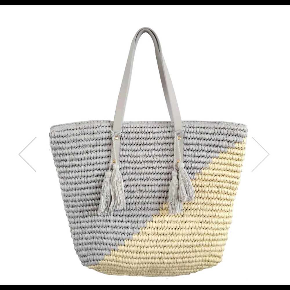 Beach’d Low Tide Tote Bag Storm Grey / Natural with Tassels  BRAND NEW WITH TAGS